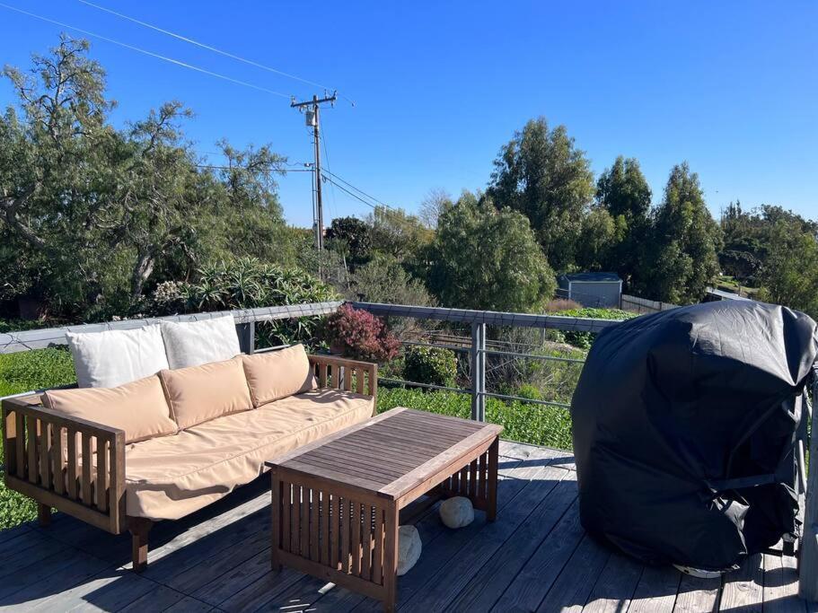 30 Pct Off!! Limited Time! Malibu Charming Getaway With King Bed, Near Beach Exterior photo