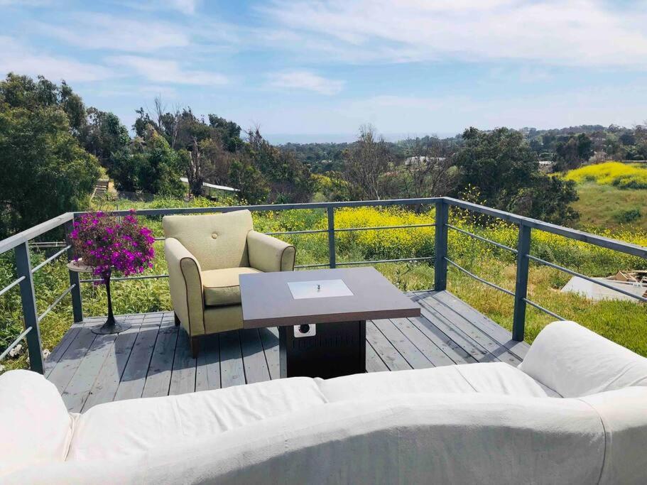 30 Pct Off!! Limited Time! Malibu Charming Getaway With King Bed, Near Beach Exterior photo